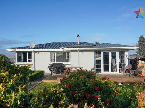 18 Orwell Crescent, Newfield
