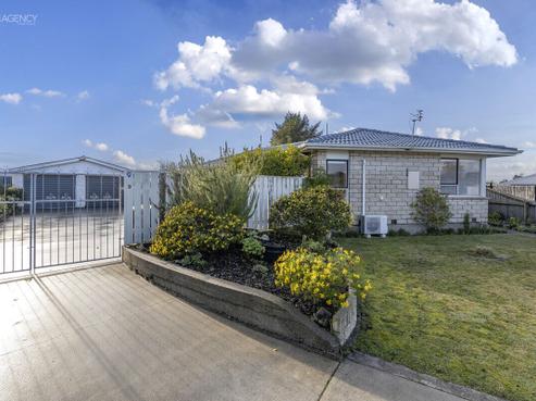 9 Cornet Lane, Aranui