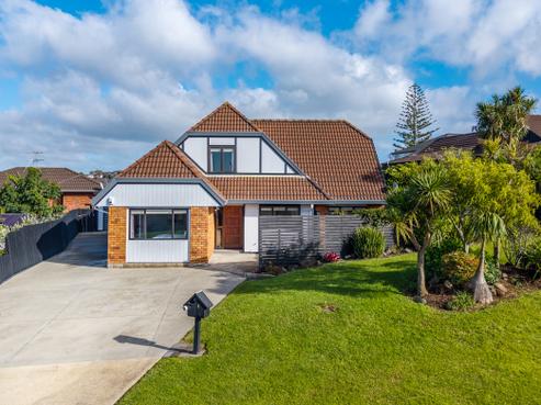4 Citation Way, Botany Downs