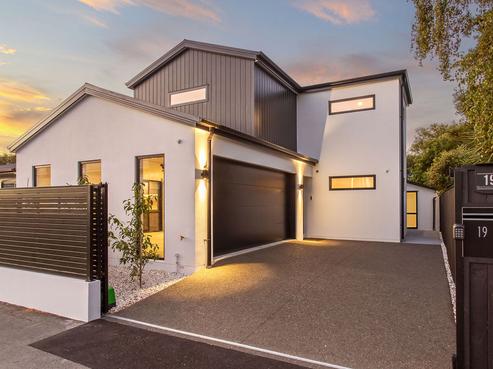 19 Hutcheson Street, Sydenham