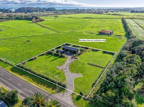 128 Rangiuru Road, Otaki Beach