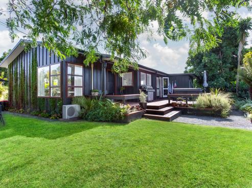119 Awaroa Road, Helensville