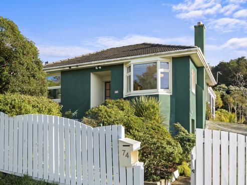 74 Saint Leonards Drive, Saint Leonards