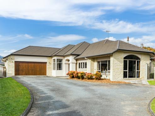 58 Easton Way, Levin