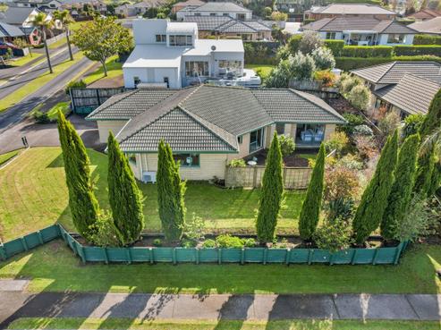 24 Tauranga Place, Orewa