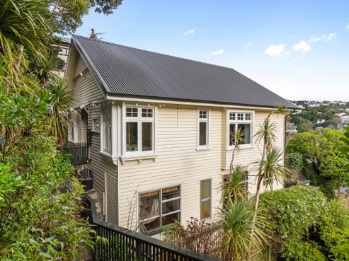 16 Upland Road, Kelburn