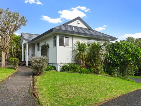 35 Rifleman Rise, Unsworth Heights