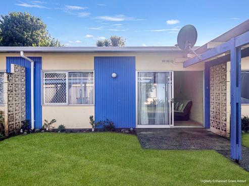 2/100 River Road, Hamilton East