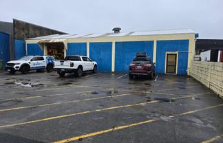 Self Contained Workshop 