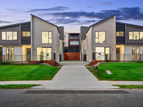 4/1 Montana Avenue, Murrays Bay