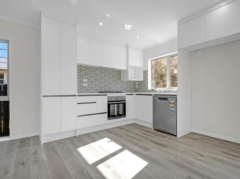 52B Capstick Road, Otara