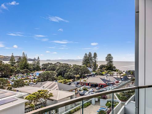 608/11 Tamariki Avenue, Orewa