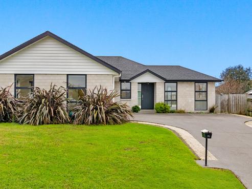 16 Parkgrove Crescent, Pokeno