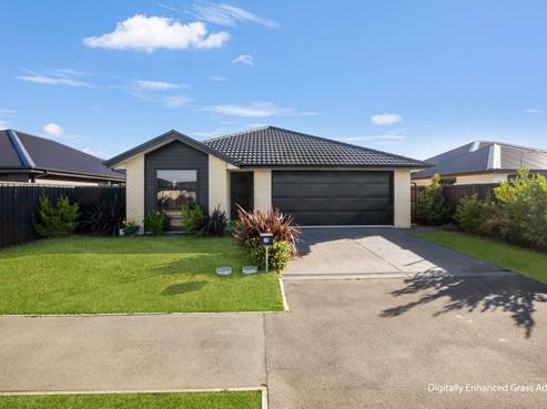 79 Oaks Drive, Lincoln