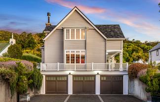 6 Cheviot Road, Lowry Bay, Eastbourne