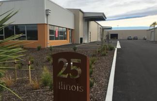 248m2 Warehouse available for lease