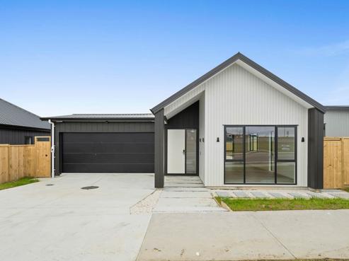 12 Kobe Street, Karaka