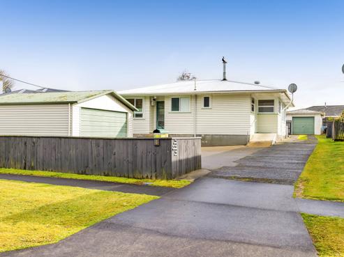 4 Regan Street, Stratford