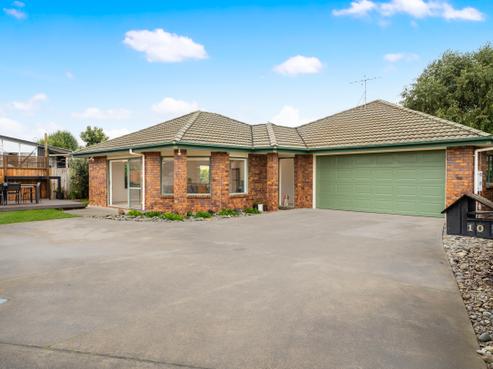 10B Landon Place, Pukekohe