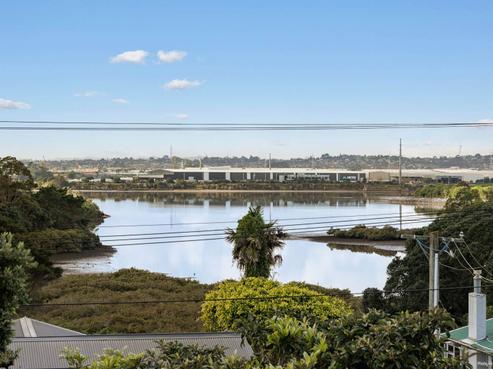 10 Mataroa Road, Mount Wellington