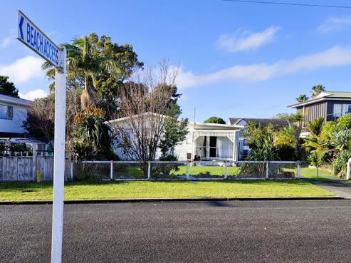 20 Manaia View Road, One Tree Point