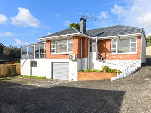 2B Eaton Road, Hillsborough