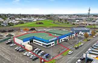 Warehouse Plus – Flexible Distribution Facility