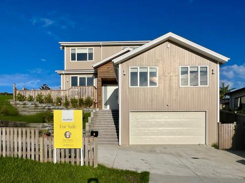42 Takurua Terrace, Orewa