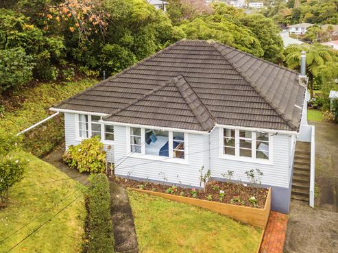 5 Tainui Terrace, Tawa