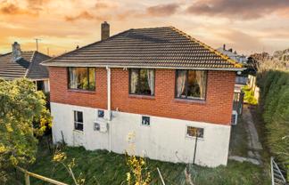 32 Panmure Avenue, Calton Hill