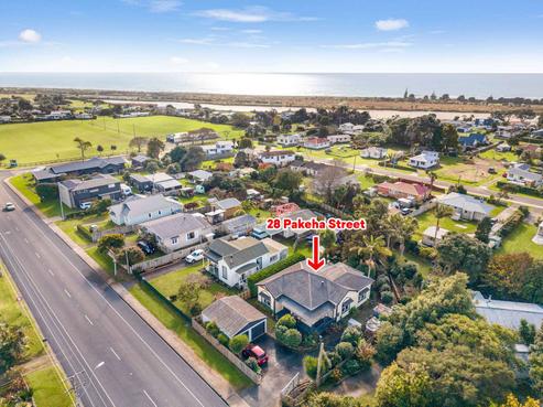 28 Pakeha Street, Matata