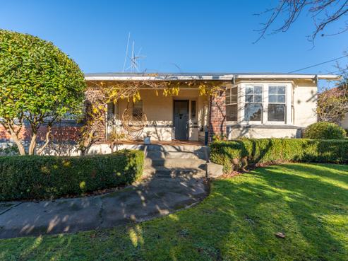 24 Hatton Street, West End