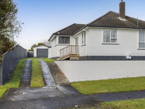 3 Falstaff Street, Stratford