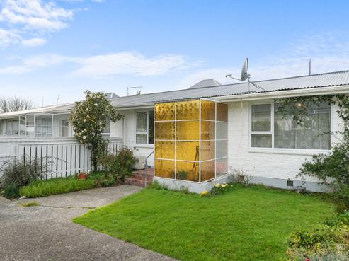2/22 Burdale Street, Riccarton