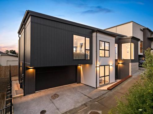 8B William Souter Street, Forrest Hill