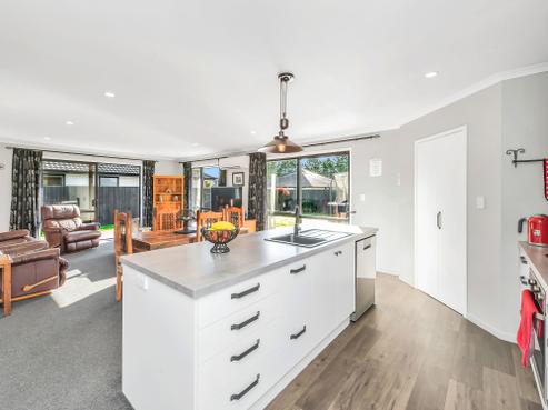 7 Reuben Avenue, Rolleston