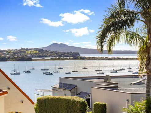5 Lilford Place, Half Moon Bay