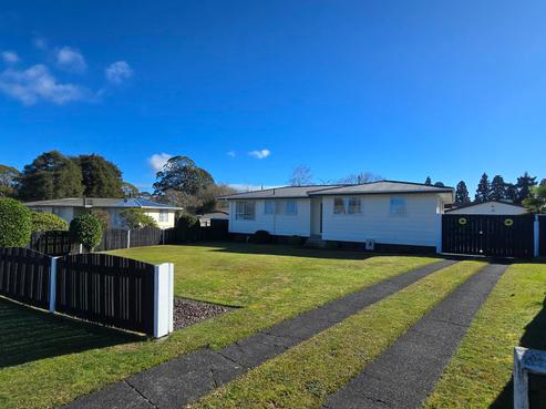 16 Lancaster Crescent, Tokoroa