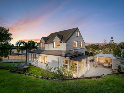 1/163 Oaktree Avenue, Browns Bay