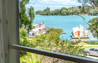 72 Wharf Road, Ostend