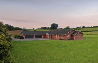 379a Aka Aka Road, Puni