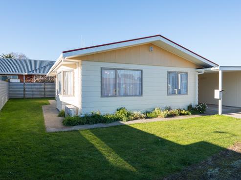 16 South Street, Feilding