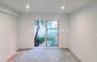 TUCKED-AWAY BOUTIQUE RETAIL IN REMUERA