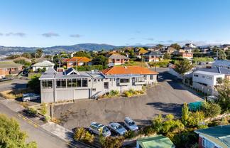 140 Highcliff Road, Shiel Hill