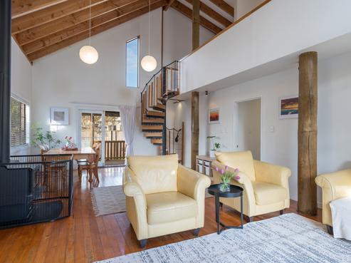 13 Woodland Place, Richmond