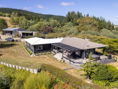 196 Tinui Valley Road, Tinui