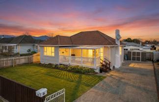 12 Saint Annes Street, Levin