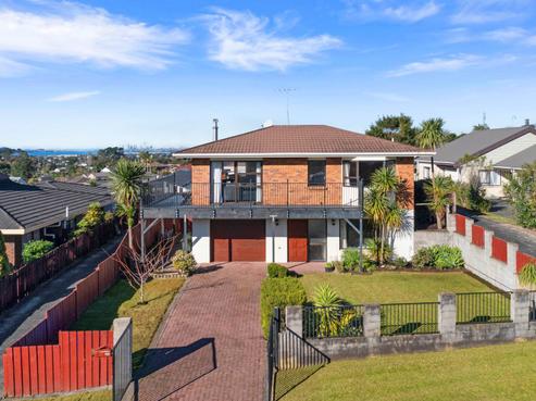 1/21 White Heron Drive, Massey