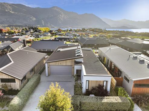 9 Landsborough Lane, Wanaka