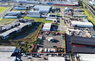 Yard Space with Excellent Access